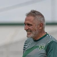 Rondina dejó de ser el DT de Sarmiento