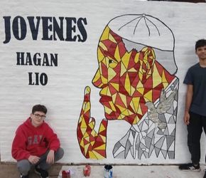 Un mural juvenil mantiene viva la figura del Papa Francisco en Chacabuco