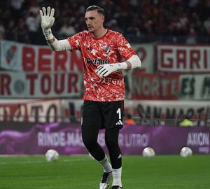 River oficializó la salida de Franco Armani