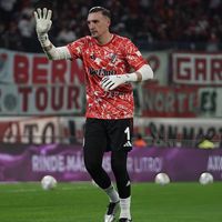 River oficializó la salida de Franco Armani