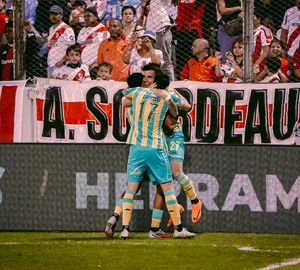 Aldosivi dio el golpe y eliminó a River de la Copa Argentina
