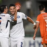 Independiente Rivadavia venció a La Guaira