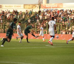 Sarmiento perdió con San Lorenzo