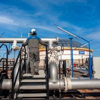 YPF puso en marcha la primera cabecera de despacho de crudo de gran escala en Vaca Muerta