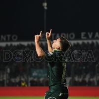 Resumen del partido: Sarmiento goleó por 4 a 1 a Atlético Tucumán