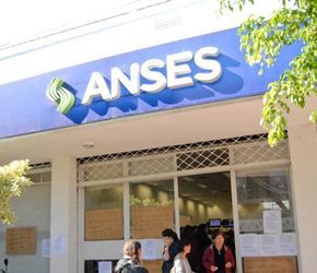 Comenzó la inscripción presencial al bono alimentario