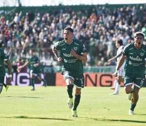 Sarmiento hizo historia, venció a Estudiantes y logró su cuarta victoria seguida