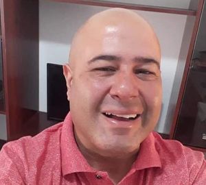 A seis meses del ataque, el inspector Carlos Ottaviani sigue en grave estado