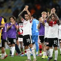 Estudiantes cayó con Flamengo de Brasil