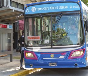 LLA reclama por el manejo de fondos para el transporte público