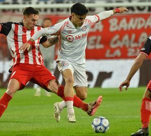 Argentinos Juniors empató con Barracas y sigue liderando la Zona B del torneo