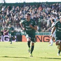 Sarmiento hizo historia, venció a Estudiantes y logró su cuarta victoria seguida