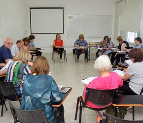 Cursos de la Unnoba para personas mayores