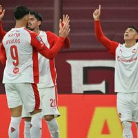 Independiente venció a Lanús y volvió al triunfo en el Clausura