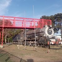 Montaje del puente peatonal en Junín