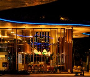 YPF llega a las 1000 tiendas Full