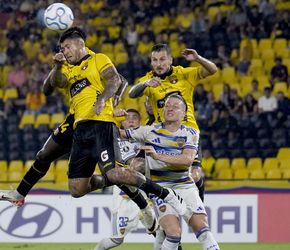 Boca Juniors cayó en Ecuador y complica su clasificación en la Copa