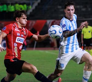 Racing finalizó 1-1 con Caracas y sigue en crisis